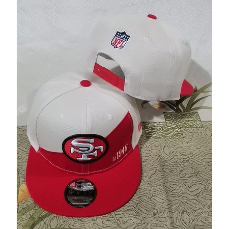 San Francisco 49ers Snapback Hat